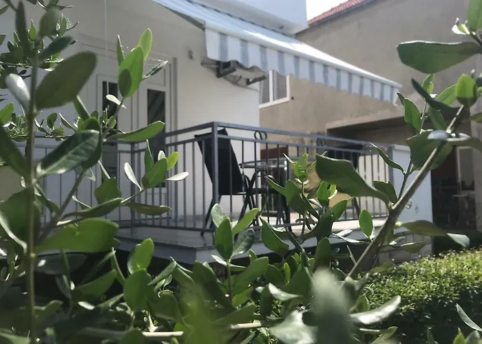 Bond With Private Parking Διαμέρισμα