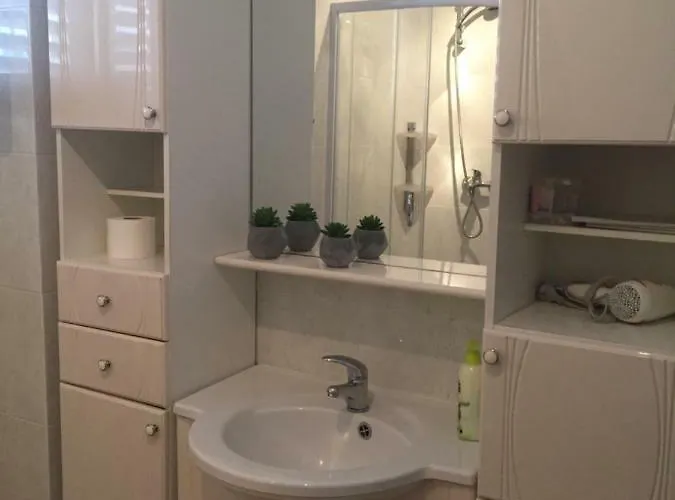 דירה Bond With Private Parking